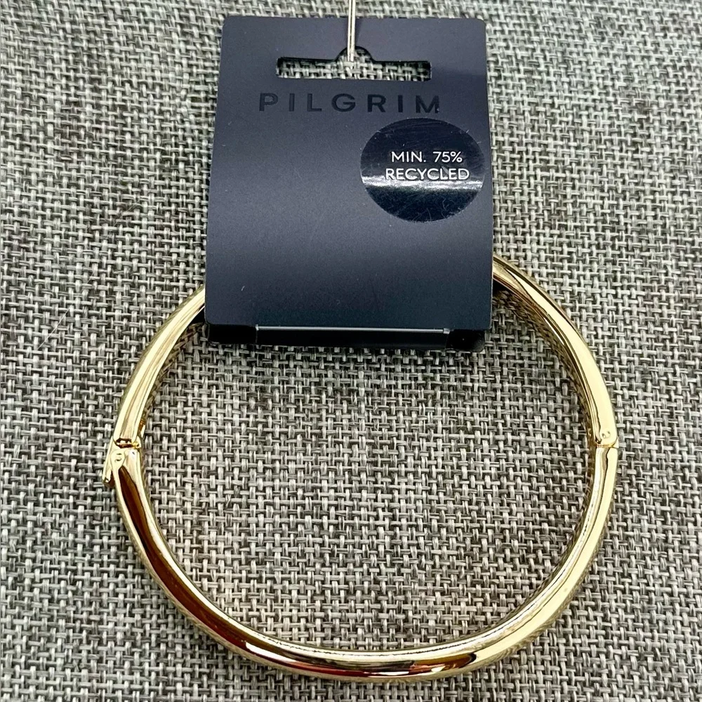 NWT Pilgrim Jewelry Free Recycled Cut-Out Gold Plated Bangle Bracelet